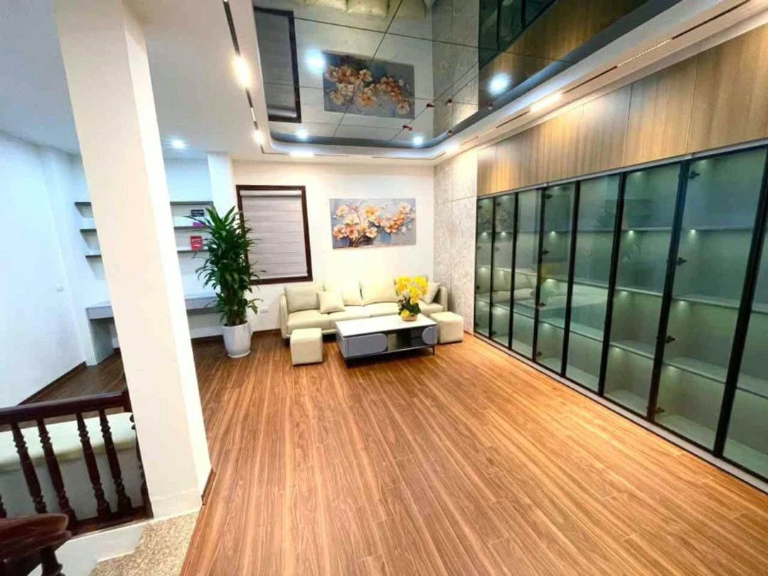 Bán nhà 5 tầng full nội thất mặt tiền 6m Kiến Hưng, Hà Đông - Ảnh 1