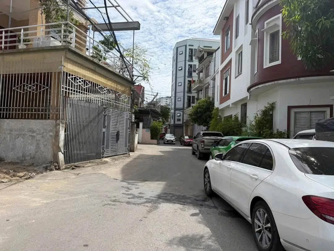 Bán lô góc Lê Lợi 104,5m² mặt tiền 8m, 5,5 tỷ - Ảnh thu nhỏ 2