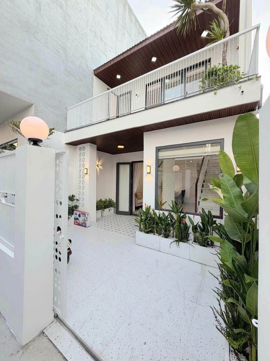 Bán nhà 2 tầng 60m² full nội thất Hải Châu Đà Nẵng - Ảnh thu nhỏ 2