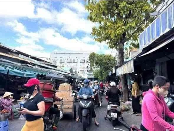 Bán nhà mặt tiền Phan Phú Tiên Đà Nẵng 75m2 gần biển 5 tỷ 3