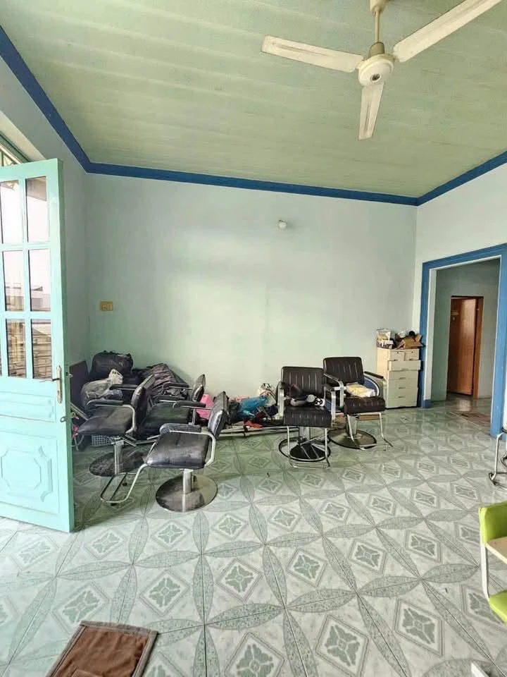 Bán nhà 4 PN 118m² gần Hai Bà Trưng, Dĩ An, 4 tỷ 7 - Ảnh thu nhỏ 3
