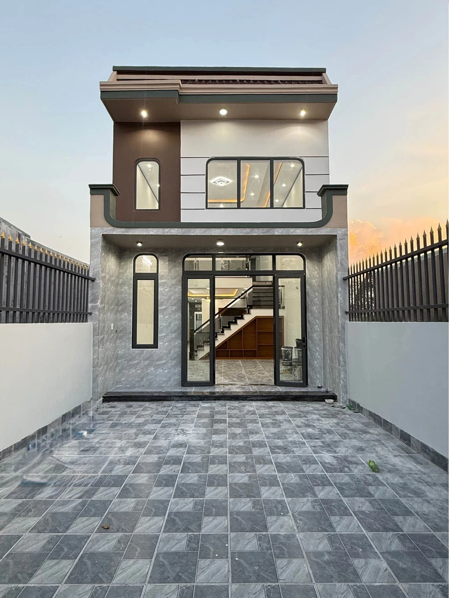 Bán nhà mới gác lửng 5x30m Mỹ Phước 3, 3PN, 2 WC - 2.488 tỷ - Ảnh thu nhỏ 2