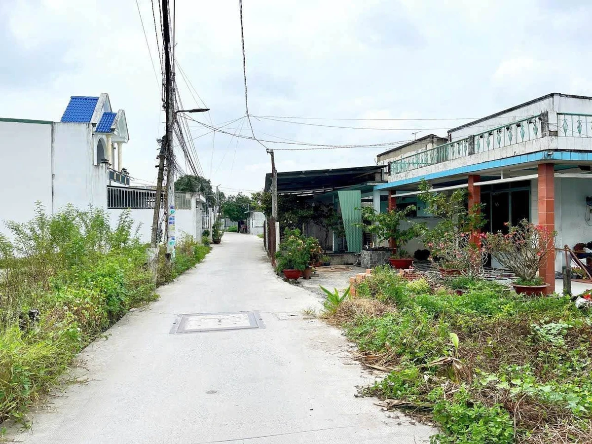 Bán đất nền Đức Hòa, 196m², sổ hồng riêng, 2 tỷ 200 - Ảnh thu nhỏ 2