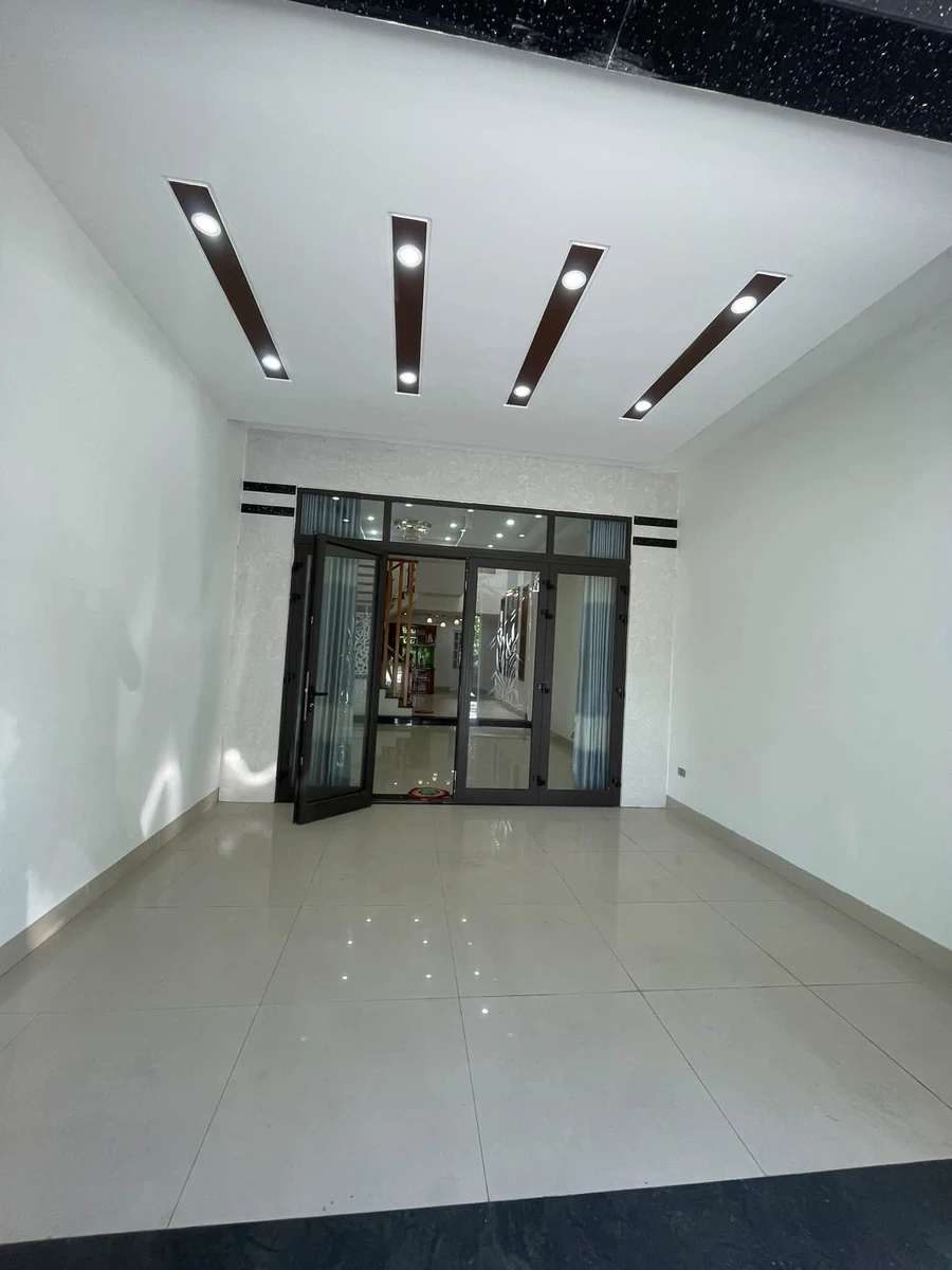 Bán nhà 3 tầng mặt tiền 81m² giá 6 tỷ Thanh Khê Đà Nẵng - Ảnh 1