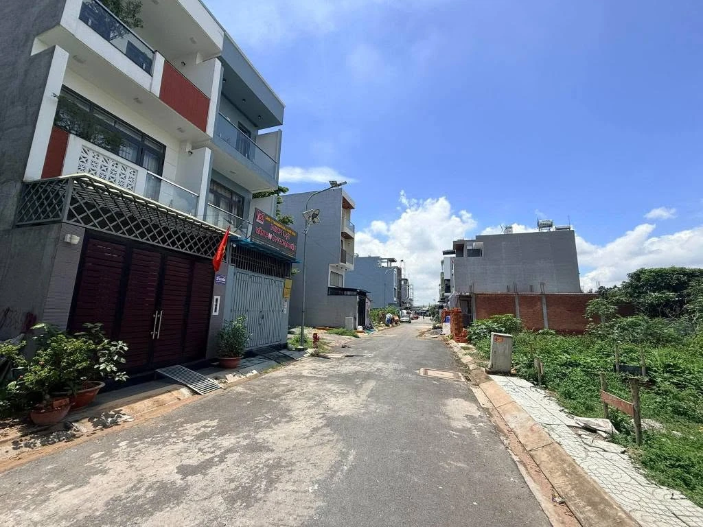 Bán nhà 4 tầng 4PN 65m² trên 5 tỷ Tam Bình - Ảnh thu nhỏ 5