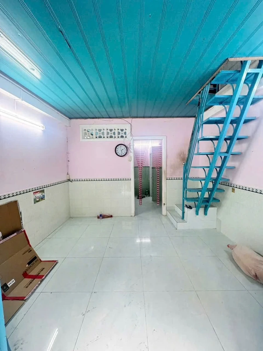 Bán nhà Bến Văn Đồn Quận 4, 32m², 2,7 tỷ - Ảnh thu nhỏ 2