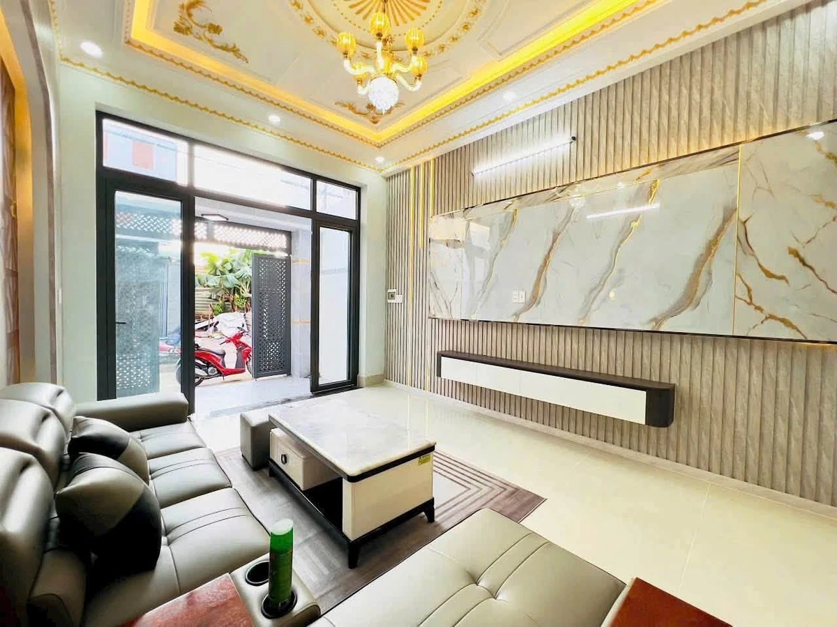 Bán nhà 3 tầng 60m² Quận 9 giá 6,1 tỷ - Ảnh thu nhỏ 3