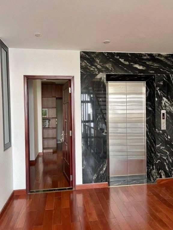 Bán nhà hẻm ô tô 83m² 5 tầng Hoàng Văn Thụ, Phú Nhuận - Ảnh 1