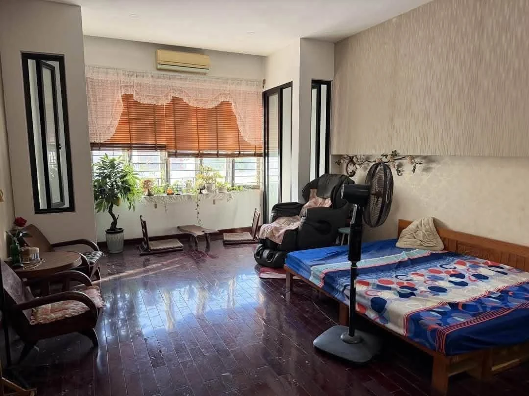 Bán nhà 4 tầng 106m2 Nguyễn Văn Linh Đà Nẵng 22,5 tỷ - Ảnh 1
