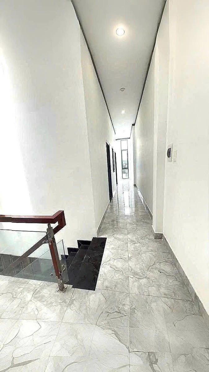Bán nhà phố 1 trệt 1 lầu Tân Hiệp, 118m², 4 PN, 2.85 tỷ - Ảnh thu nhỏ 3