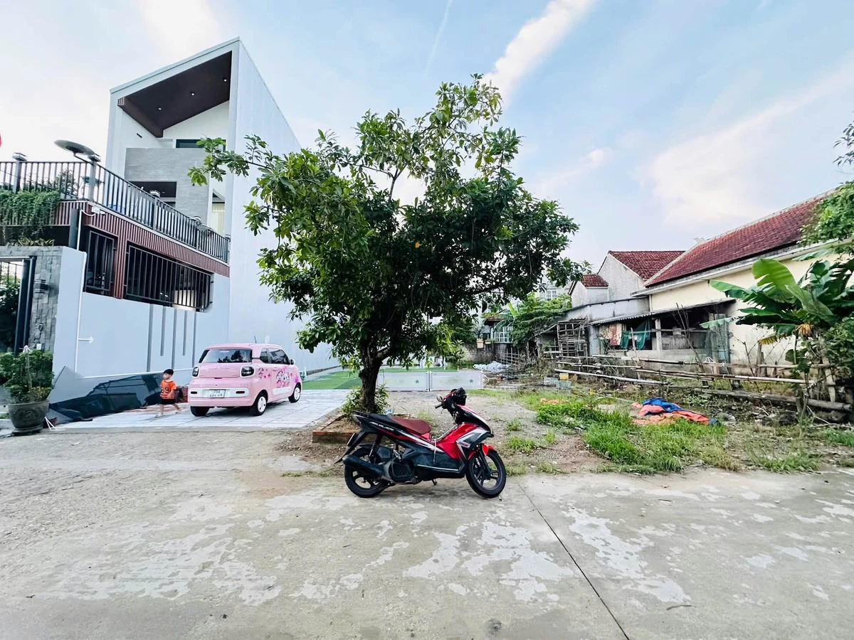 Bán đất mặt tiền 129.9m² view sân bóng Lại Thế, Mỹ Thượng, Huế - Ảnh thu nhỏ 3