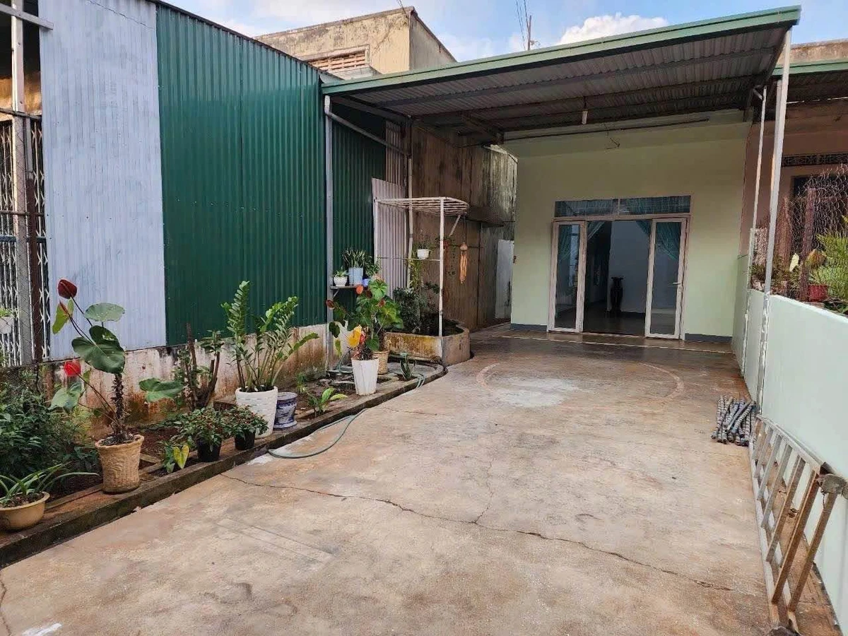 Bán nhà hẻm 143 Hà Huy Tập, 185m², 2PN, 5.55 tỷ - Ảnh 1