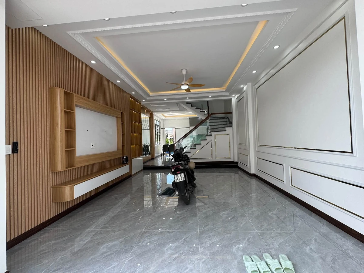 Bán nhà 4 tầng 61m² Chân Cầu Kiến An, Hải Phòng - 3 tỷ - Ảnh thu nhỏ 2