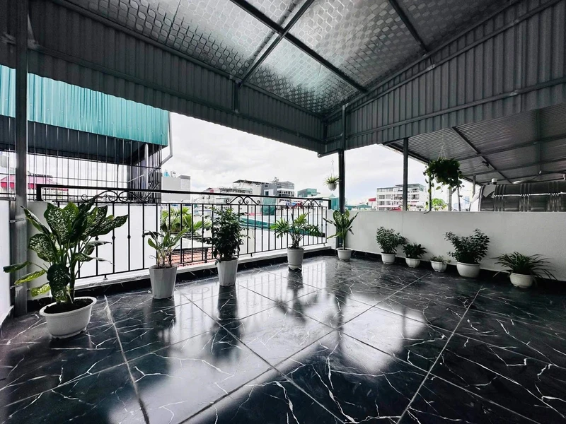 Bán nhà 5 tầng Hoàng Hoa Thám 39.6m2, Ba Đình, 11.7 tỷ