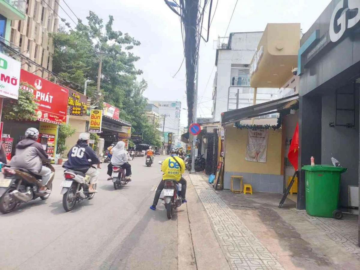 Bán nhà căn hộ dịch vụ 21 phòng 127.2m² sát ĐH Công nghiệp, Gò Vấp - 11.5 tỷ - Ảnh thu nhỏ 2