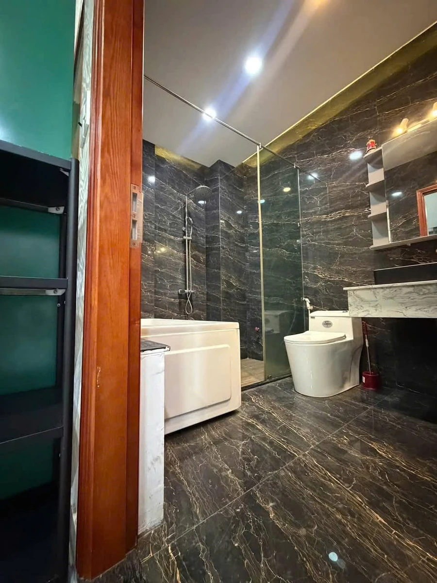Bán tòa nhà góc 2 mặt tiền Bình Phú, 9 CHDV, 333m², 28 tỷ - Ảnh thu nhỏ 5