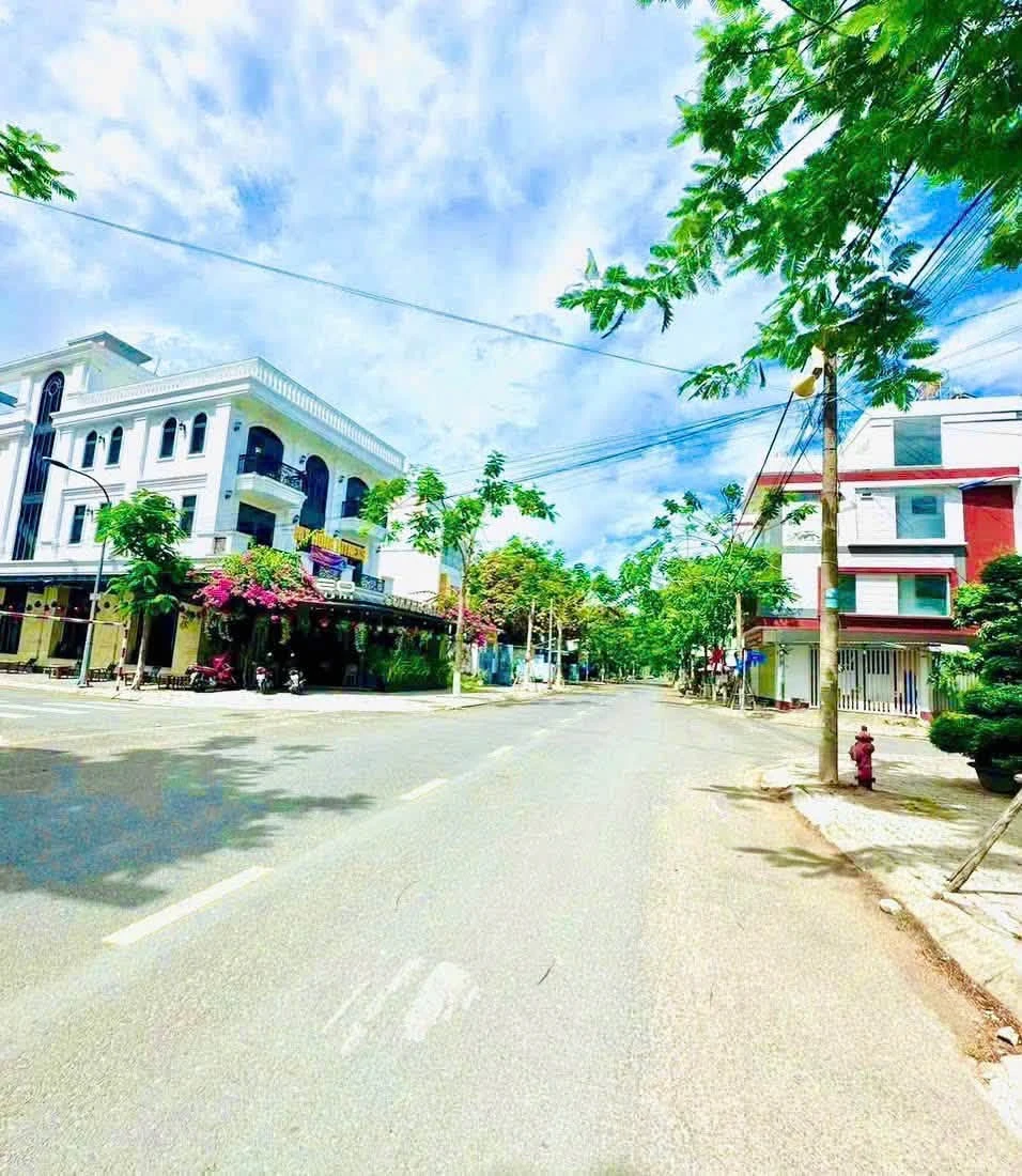 Bán đất 110m2 khu phân lô Quận 9 chỉ 4,59 tỷ - Ảnh 1
