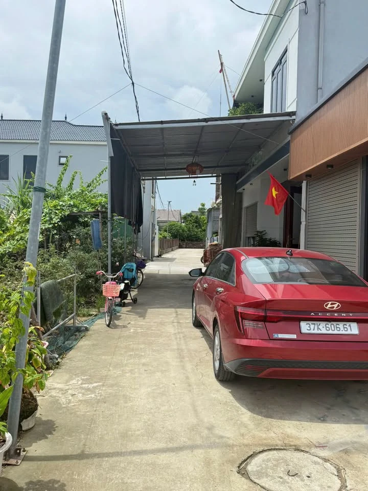 Bán nhà 2 tầng 3PN 53m² Hưng Đông Quận 12 - Ảnh 1