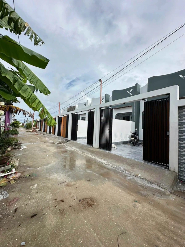 Bán nhà hẻm 2 PN, 100.8m², Sóc Trăng, 1.39 tỷ