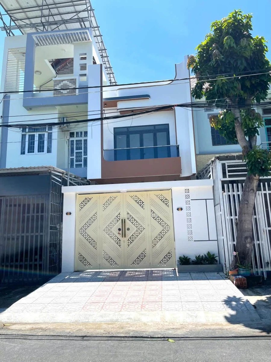 Bán nhà mặt tiền 5x25m, 4 phòng ngủ Rạch Giá An Giang - Ảnh thu nhỏ 2
