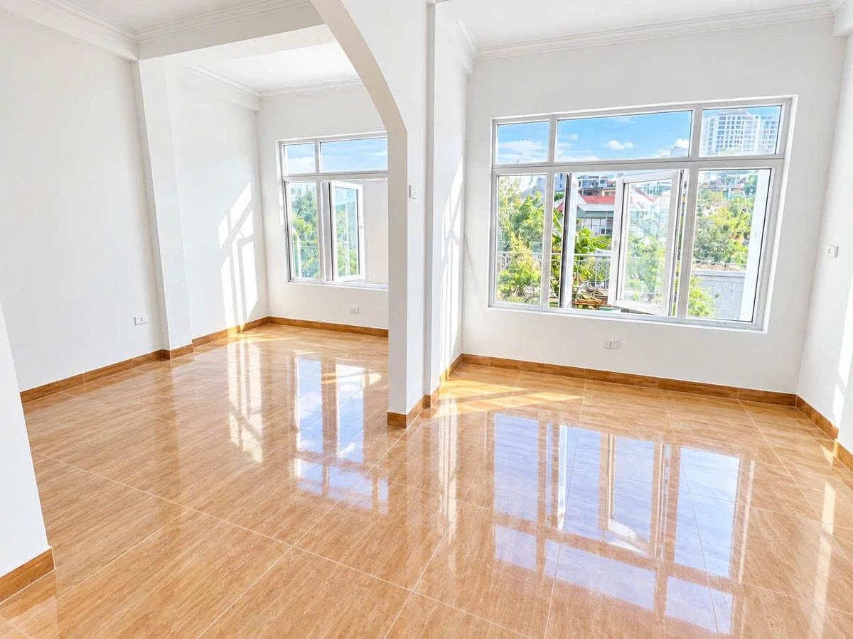Bán nhà 3 tầng ô góc 77m2 Trần Hưng Đạo 5 tỷ - Ảnh thu nhỏ 2
