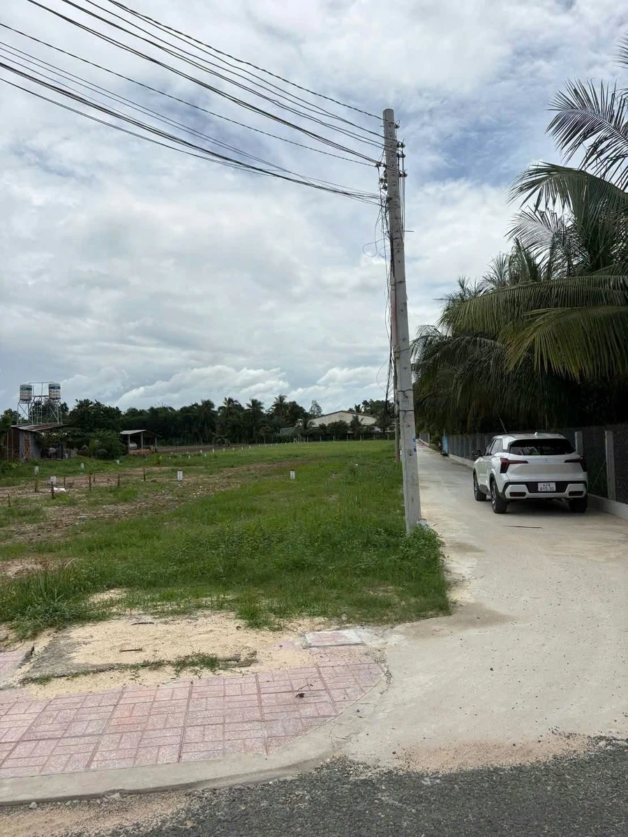 Bán đất nền lô góc 2 mặt tiền đường Chu Văn An, Dương Minh Châu, Tây Ninh giá 359 triệu - Ảnh thu nhỏ 2