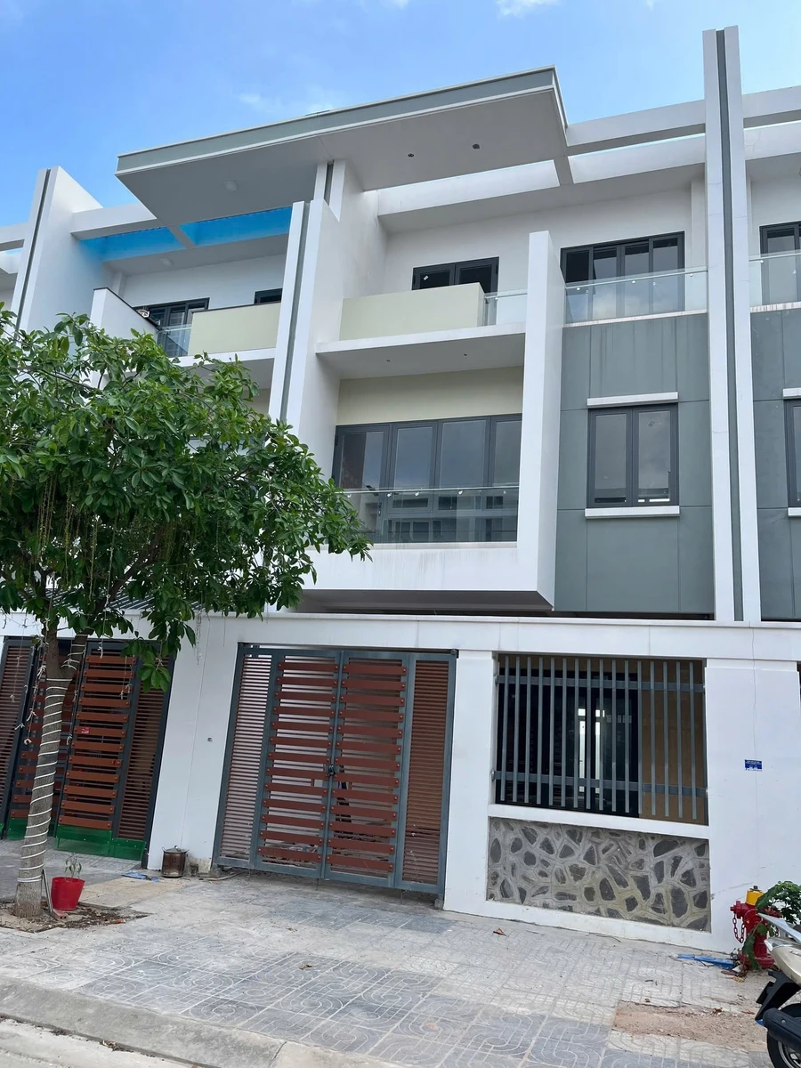 Bán nhà Baria City Gate Bà Rịa 301m2, 4 tỷ 150 - Ảnh thu nhỏ 2