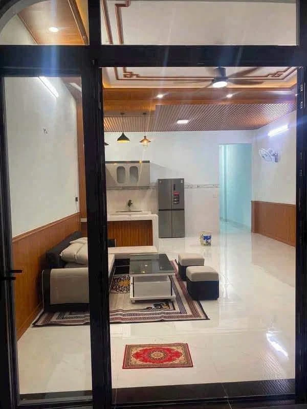 Bán nhà cấp 4 hiện đại 130m2, 2PN, 2WC, Quận 12 - Ảnh thu nhỏ 3
