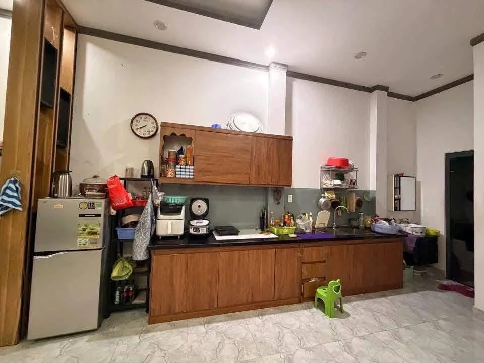Bán nhà lầu gác ggang 62m2 Tân Hiệp có sân xe hơi - Ảnh thu nhỏ 3