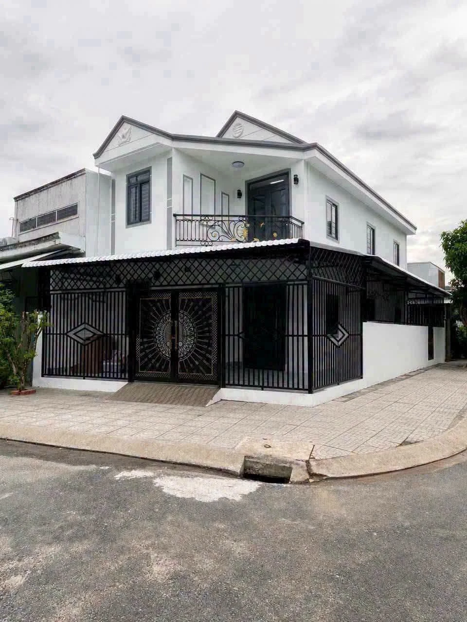 Bán nhà góc Phan Kế Bính - Lê Quang Định, Rạch Giá, 99m² - Ảnh 1