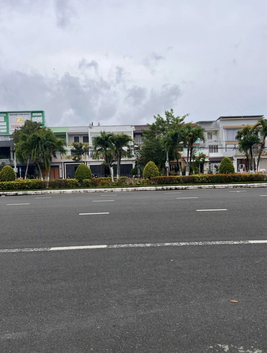 Cho thuê mặt bằng mặt tiền Trần Quang Khải Rạch Giá 7 triệu/tháng - Ảnh thu nhỏ 3
