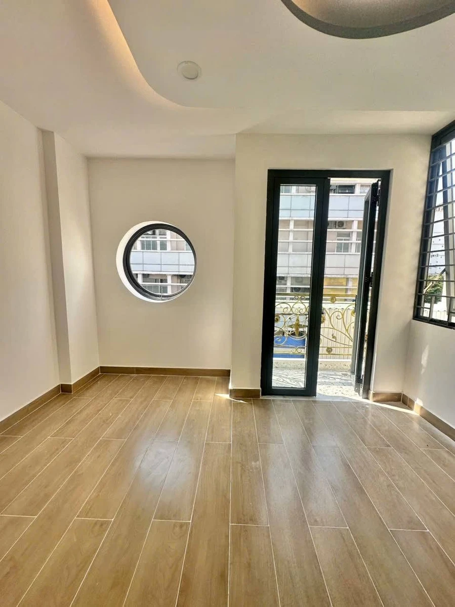 Bán nhà Thành Thái, Quận 10, 60m2, 6PN, 11 tỷ - Ảnh thu nhỏ 5