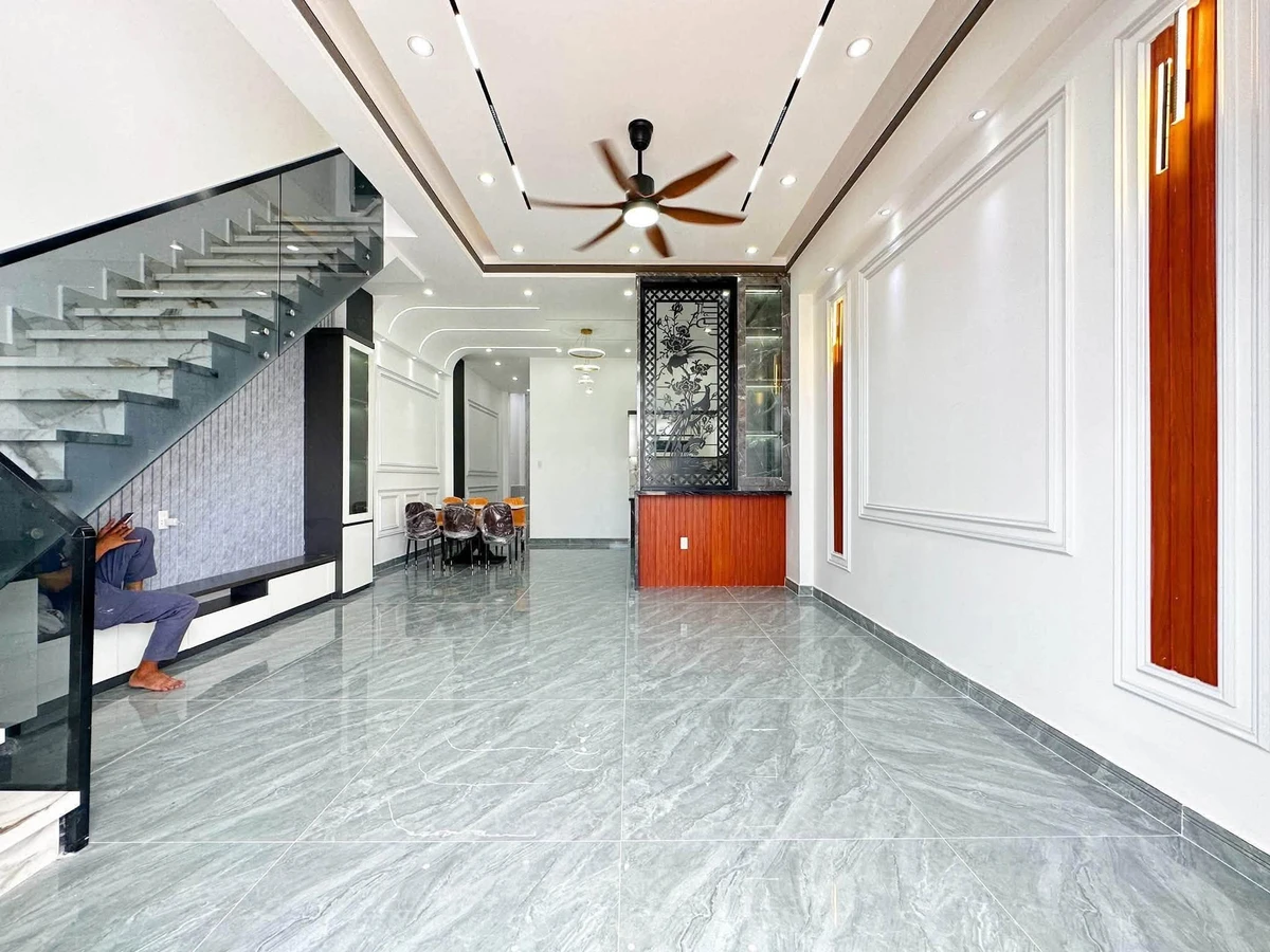 Bán nhà 1 trệt 1 lửng 5x22m, 3 phòng ngủ, giá 2,55 tỷ tại Đức Hòa Đông - Ảnh thu nhỏ 2