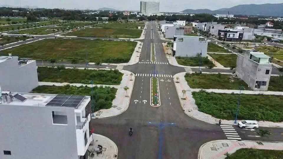 Bán đất 100m2 khu tái định cư Hòa Long, TP. Bà Rịa, giá 2,15 tỷ - Ảnh thu nhỏ 5