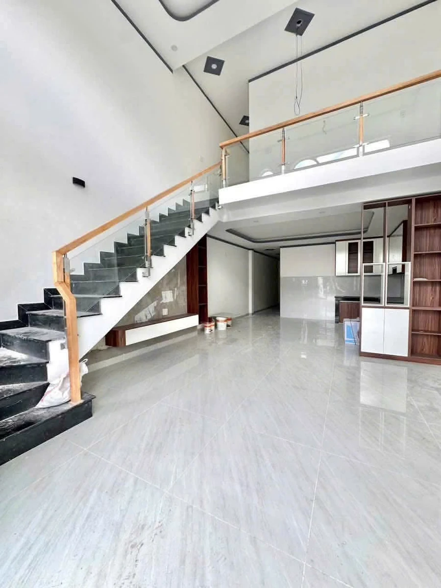 Bán nhà gác lửng 72m², 3 phòng ngủ tại Long Chiến - Ảnh thu nhỏ 3