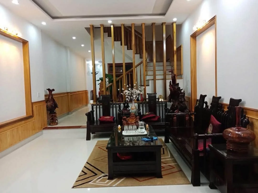 Nhà 3 tầng Nguyễn Đình Chiểu 148m² full nội thất 10 tỷ - Ảnh 1