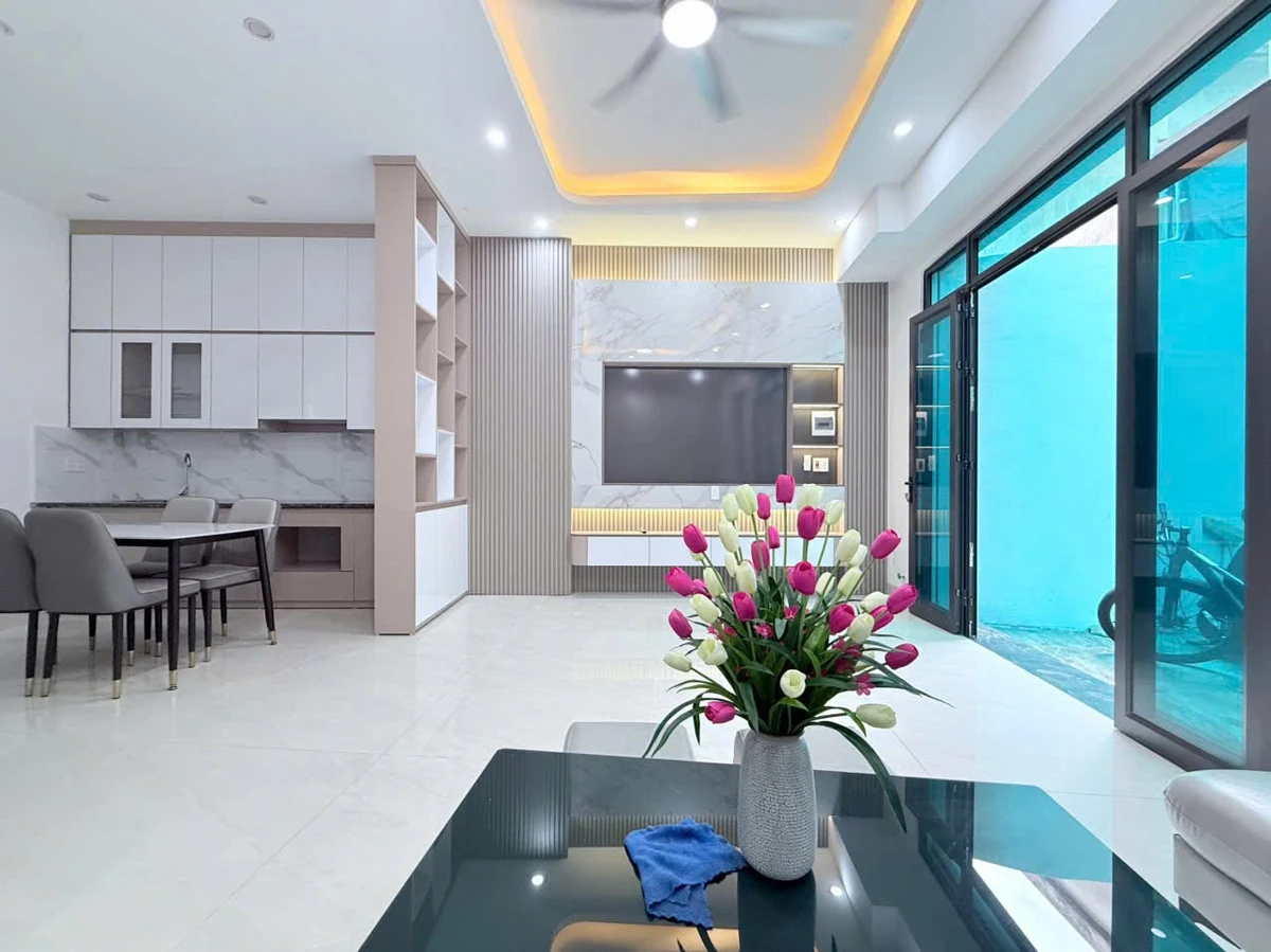 Bán nhà 3 tầng 41,8 m² Bình Hàn Hải Dương - Ảnh 1