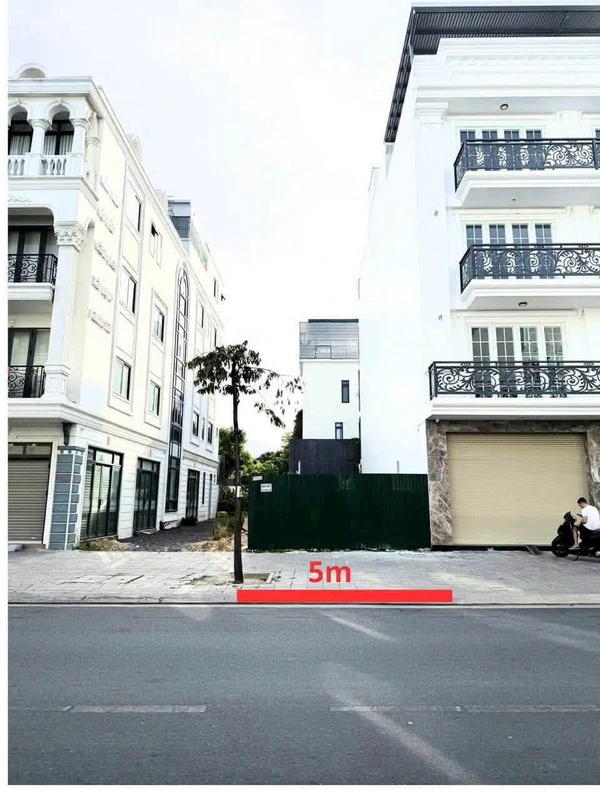 Bán đất xẻ khế mặt tiền Thích Quảng Đức Nha Trang 122,5m²