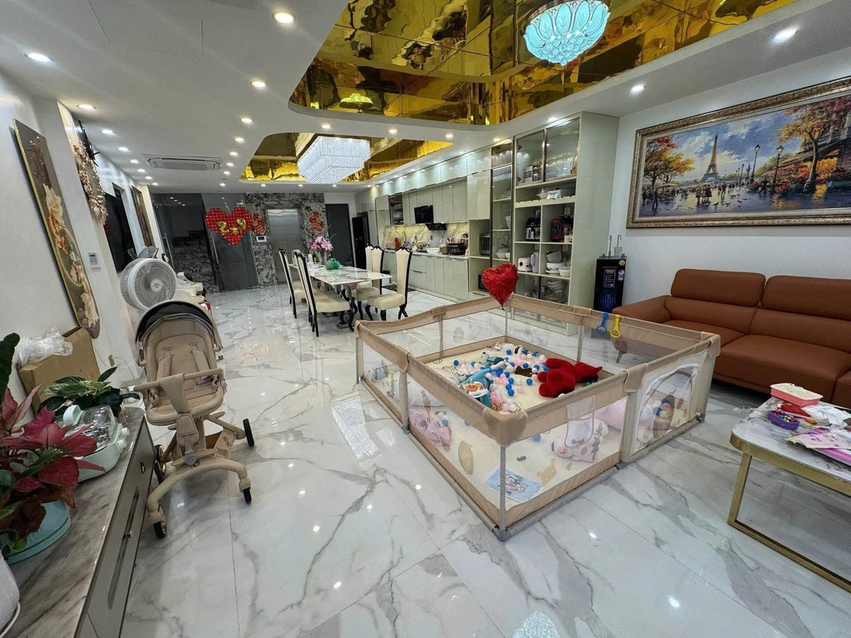 Bán nhà 8 tầng 89m2 phố Trạm, thang máy, gara 4 ô tô, giá 28 tỷ - Ảnh thu nhỏ 4