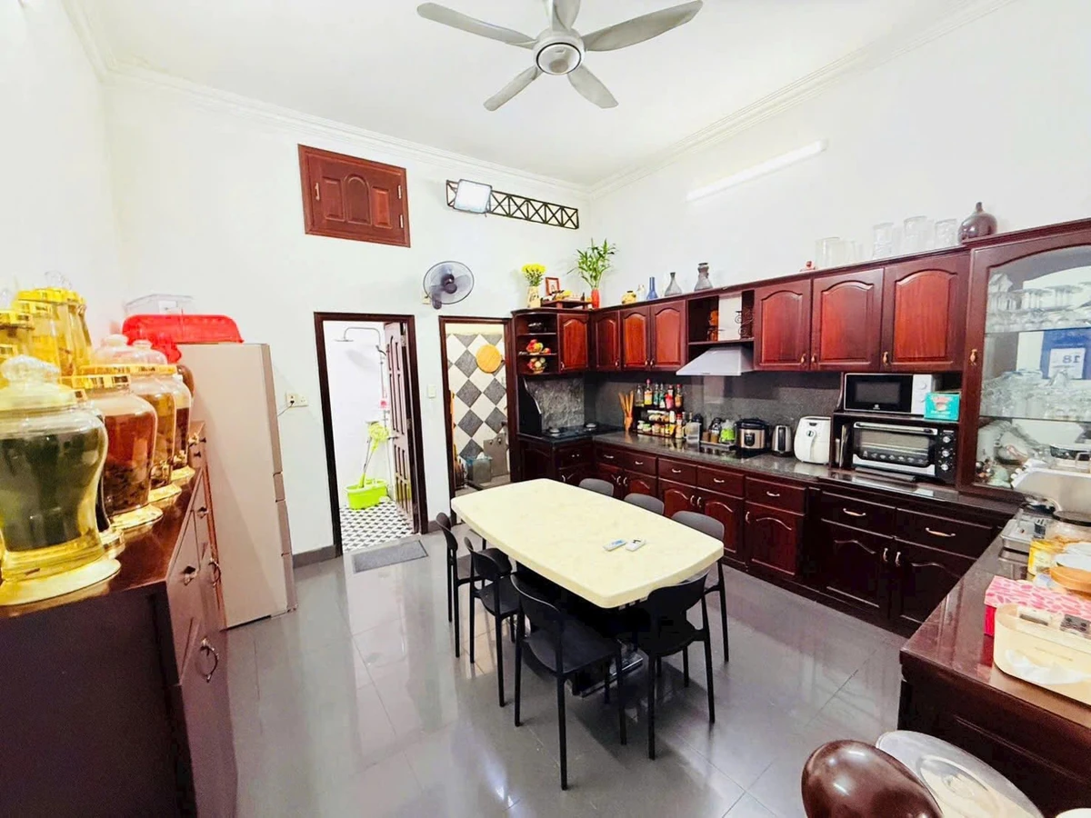 Bán nhà khu Song Ngữ Vũng Tàu 70m2 giá 9.1 tỷ - Ảnh thu nhỏ 4