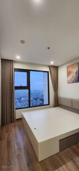 Chính chủ cần bán rẻ căn hộ 2PN, DT 54,6 m2, 3,2 tỷ có thương lượng. Vinhomes Smart City - Ảnh thu nhỏ 4