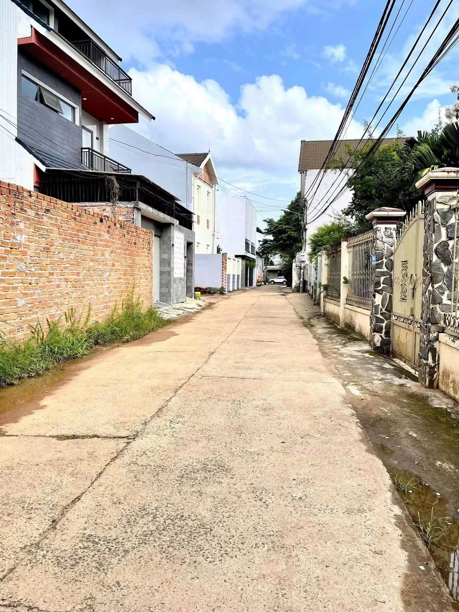 Bán đất nền 70m² Mai Hắc Đế Buôn Ma Thuột 3 tỷ 450 - Ảnh thu nhỏ 2