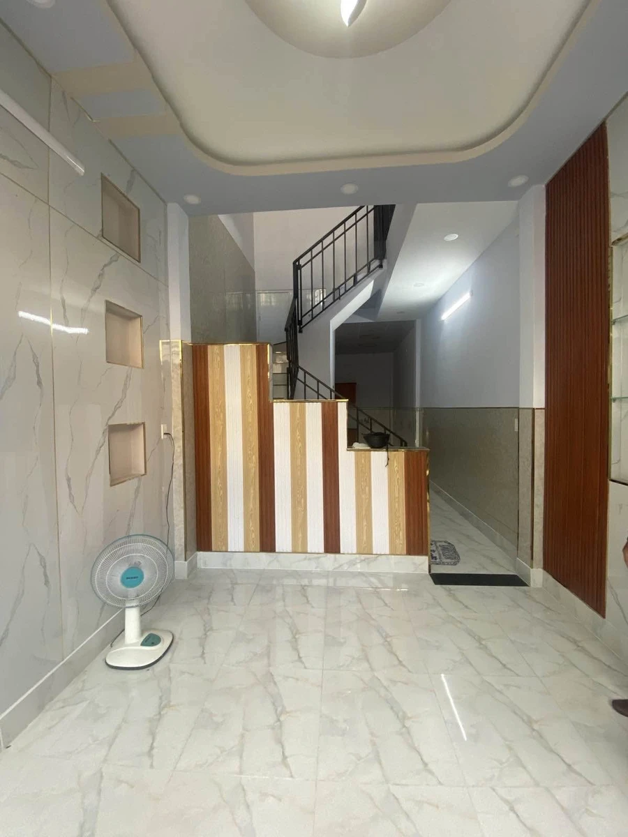 Bán nhà nở hậu hẻm 5m Hậu Giang Quận 6, 50.75m², 6.2 tỷ - Ảnh thu nhỏ 2