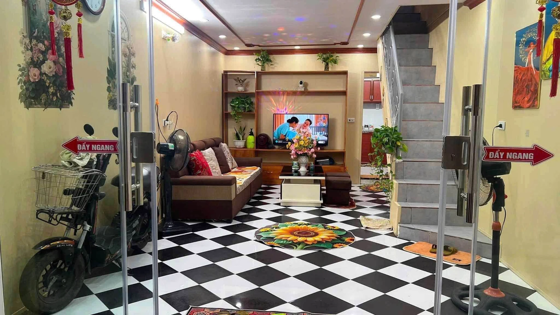 Bán nhà 3 phòng, 32,9m2, ngõ Bùi Thị Cúc, Quận 12, 1 tỷ 4 - Ảnh 1