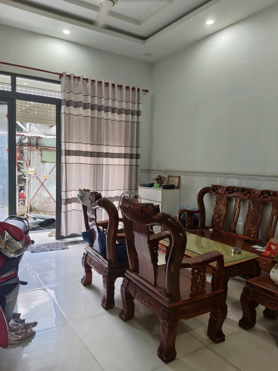 Cho thuê nguyên căn 60m2, 4 phòng ngủ đường Lê Đình Cẩn, Bình Tân - Ảnh thu nhỏ 3