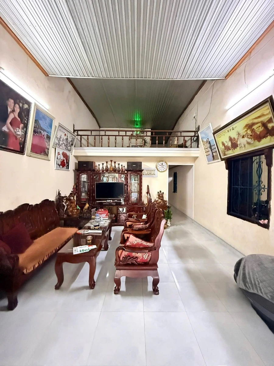 Bán nhà mặt tiền 3PN Huỳnh Thúc Kháng 143m² - 3,15 tỷ - Ảnh thu nhỏ 4