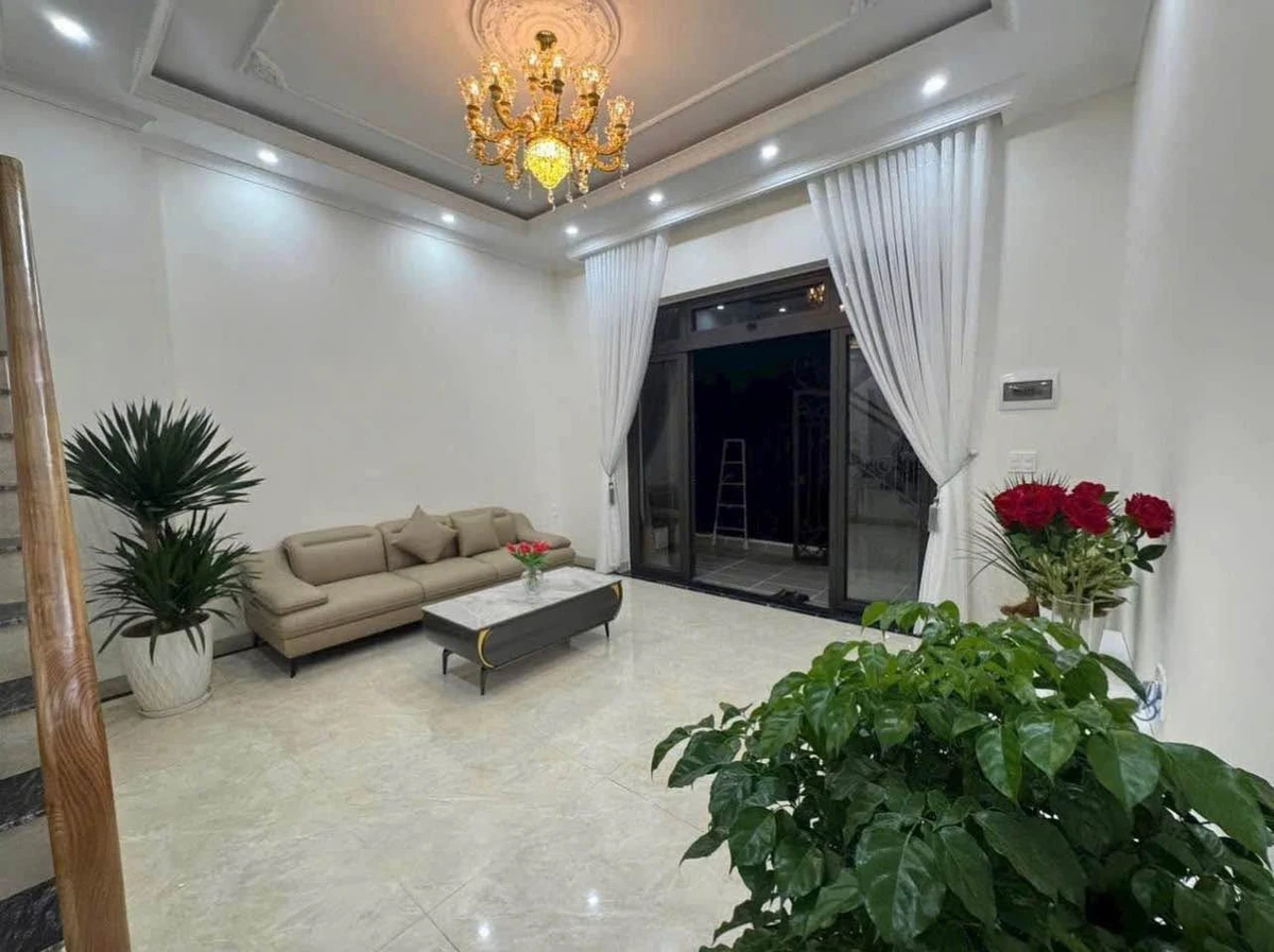 Bán nhà 4 phòng ngủ Trịnh Hoài Đức Đà Lạt, 75m2, 4,8 tỷ - Ảnh thu nhỏ 3