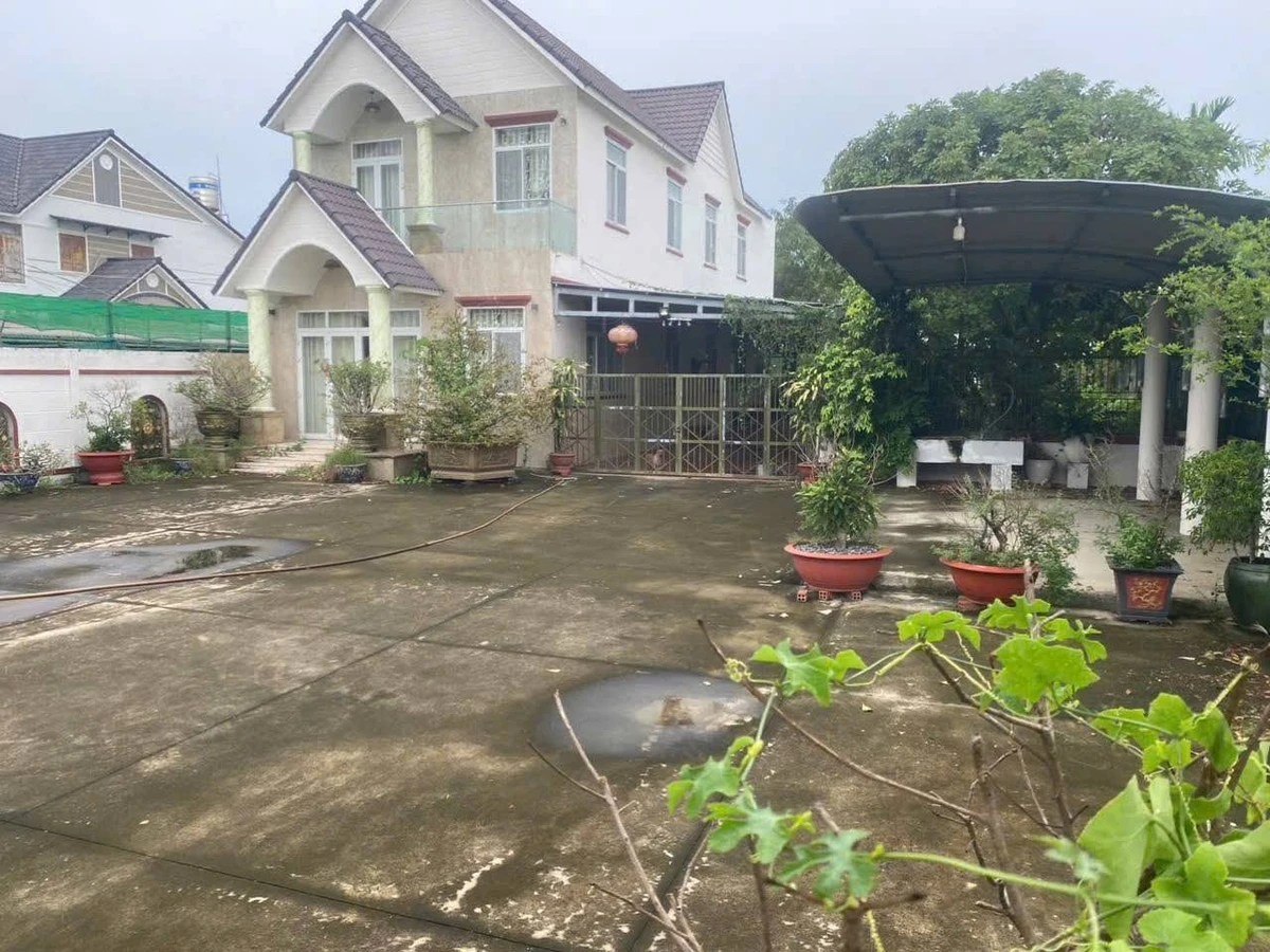 Bán biệt thự 2000m² Bến Lức Long An, giá 15,95 tỷ - Ảnh thu nhỏ 4