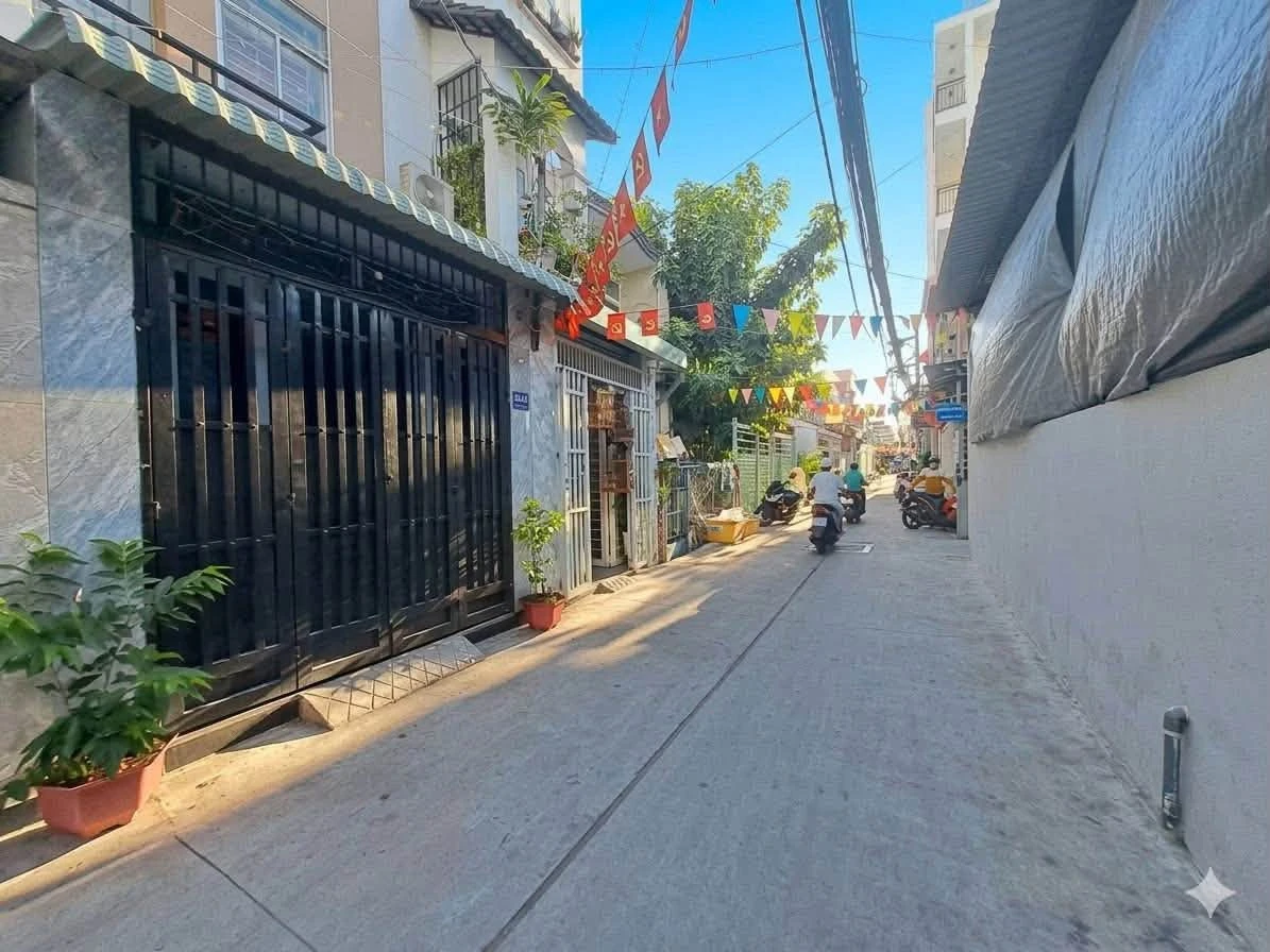 Bán nhà 2 tầng 24m² 2PN giá 2,5 tỷ gần UBND Phú Thuận, Huỳnh Tấn Phát, Quận 7 - Ảnh thu nhỏ 2