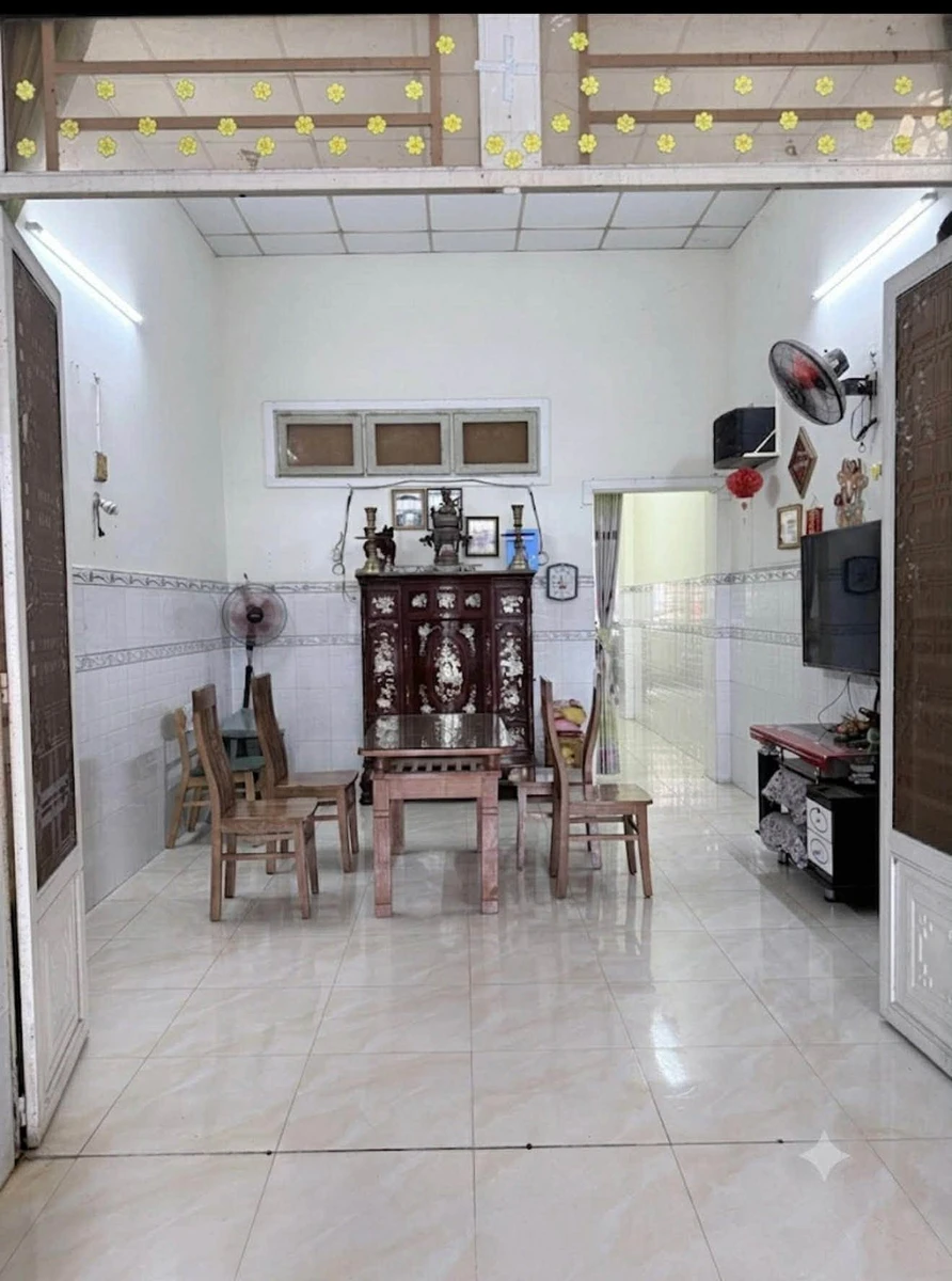 Bán nhà mặt tiền Võ Văn Hát 93m² 5,5 tỷ Quận 9 - Ảnh thu nhỏ 2